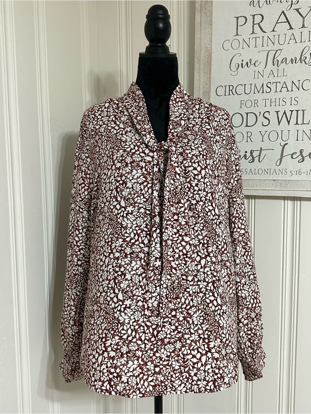 NWT Ann Taylor Factory Floral Tie-Neck Long Sleeve Blouse Size XL